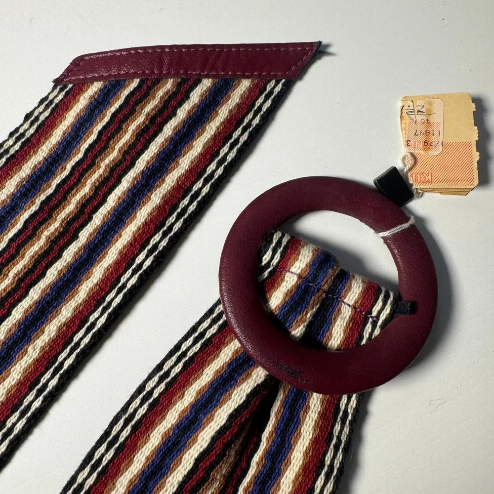 Vtg Woven Striped Belt Burgundy Leather Round Buckle Wide Dopamine chic elegant